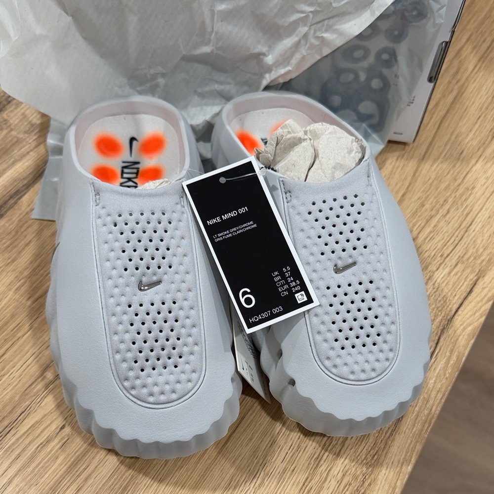 Nike Mind 001 Light Smoke Gray Sneakers